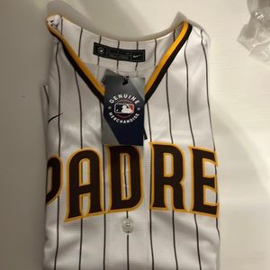 Padres women’s jersey small